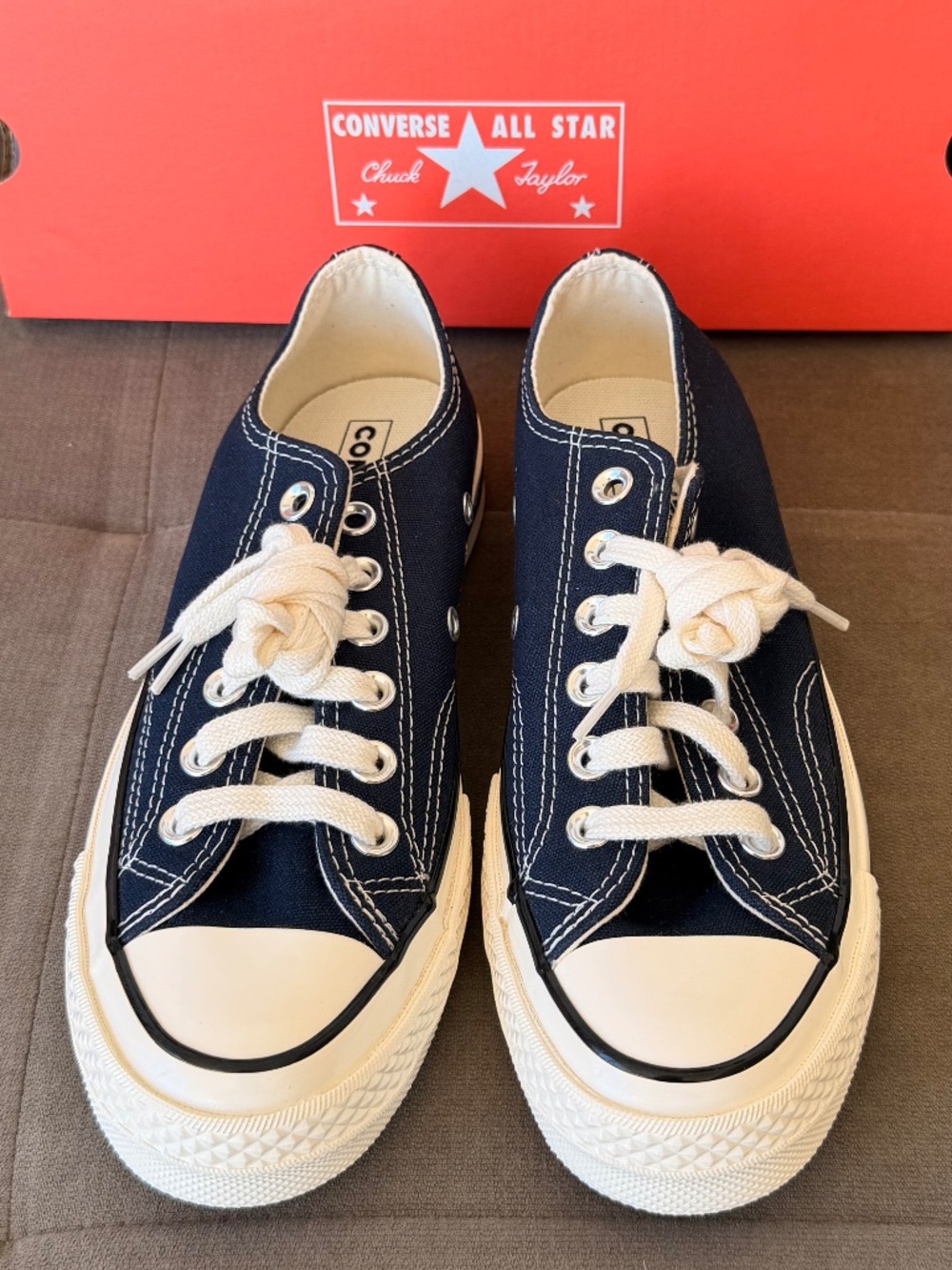 NIB - Converse Chuck 70 OX